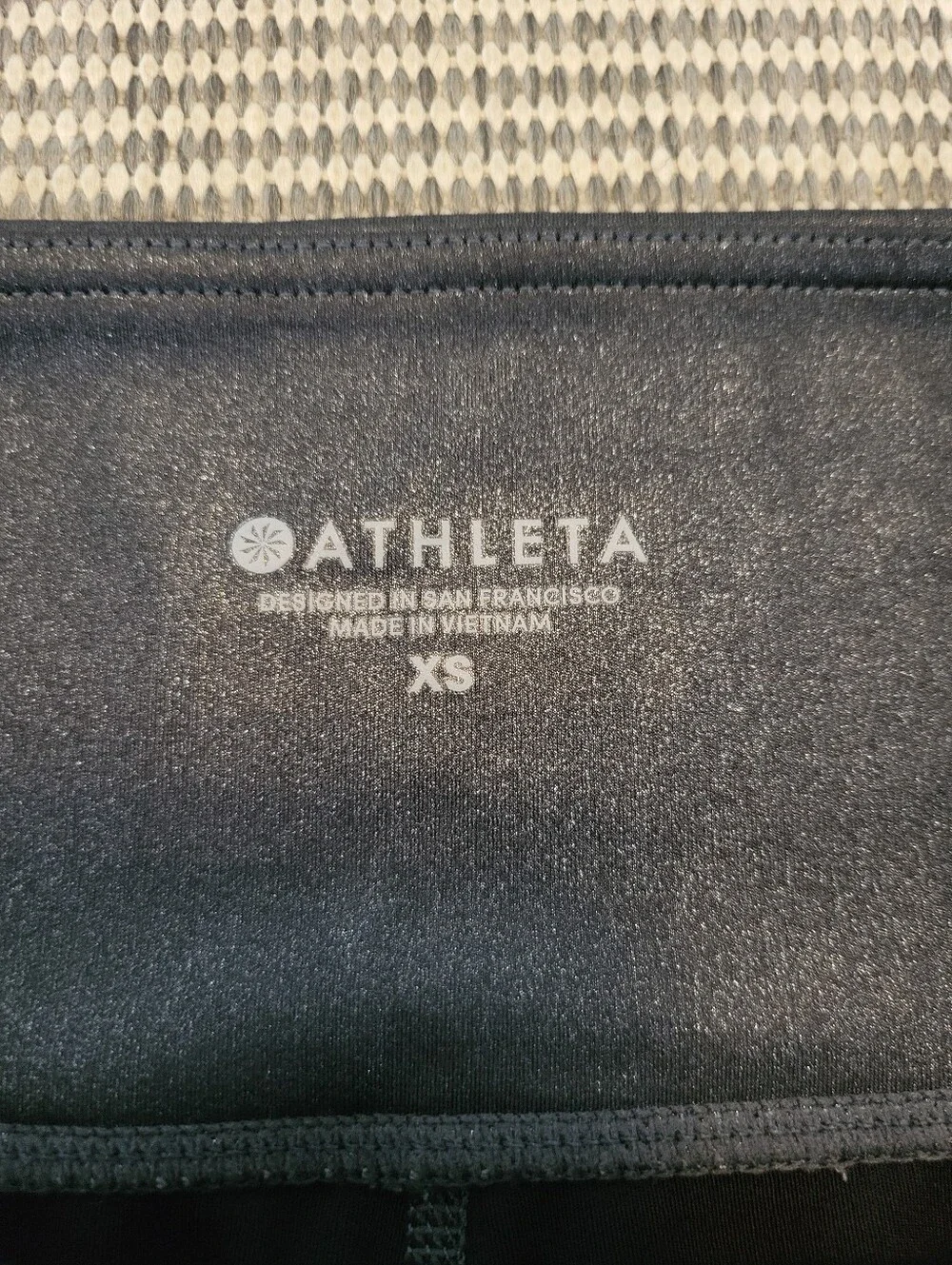 Athleta Elation Shimmer Tight Leggings XS Black Powervita High Rise